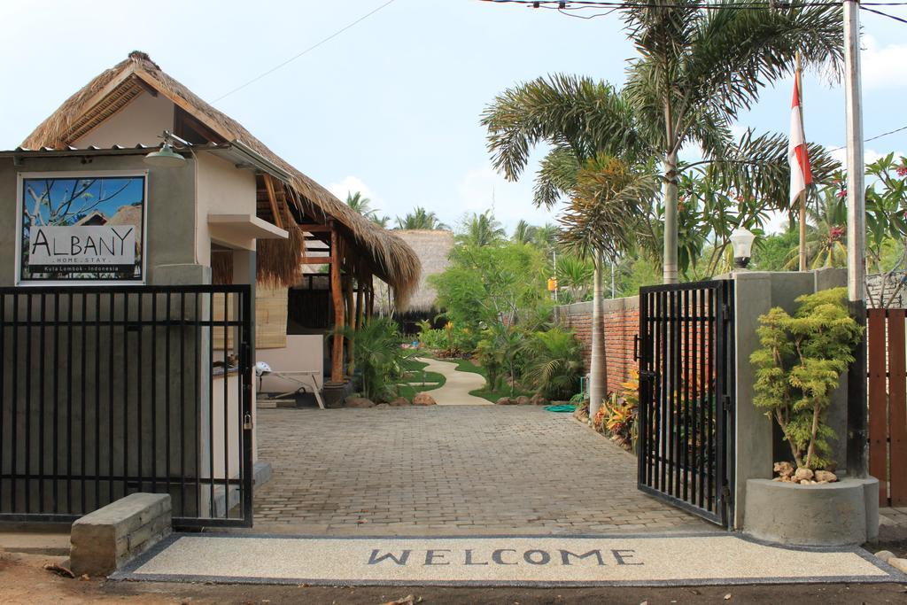 Albany Home Stay Kuta  Екстериор снимка