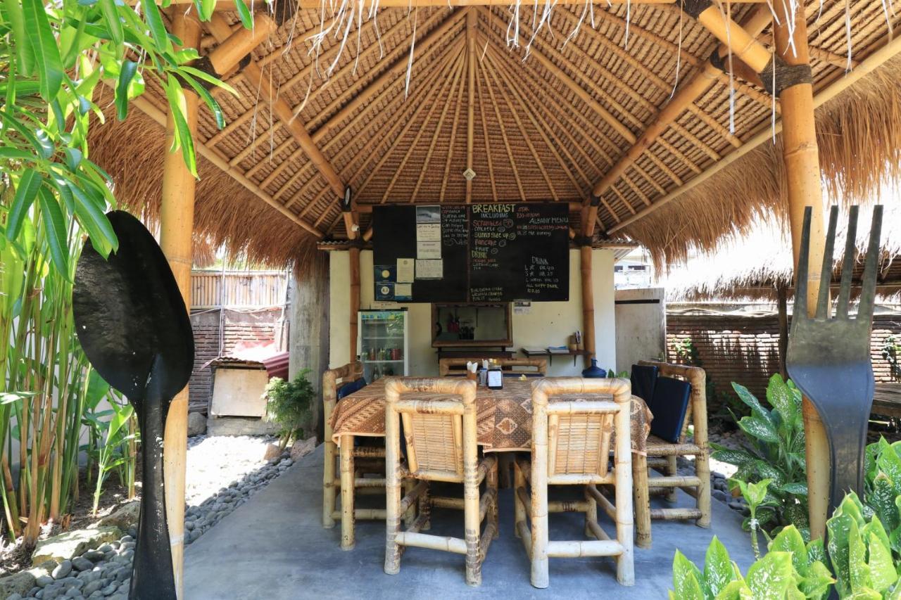 Albany Home Stay Kuta  Екстериор снимка